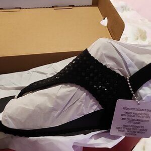 Skechers Arch Fit Meditation Pixie Sandals – Women’s 9 – Black with Bling NEW